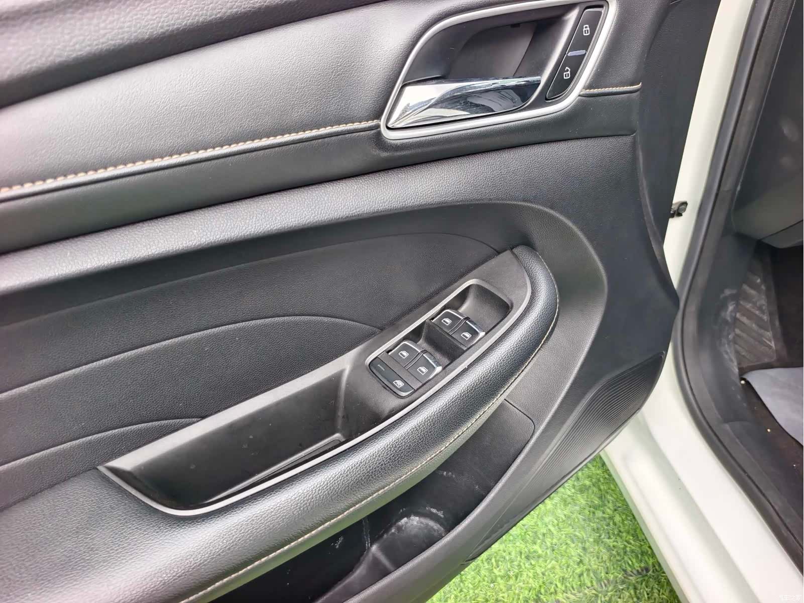 Roewe Ei5, 2019 7