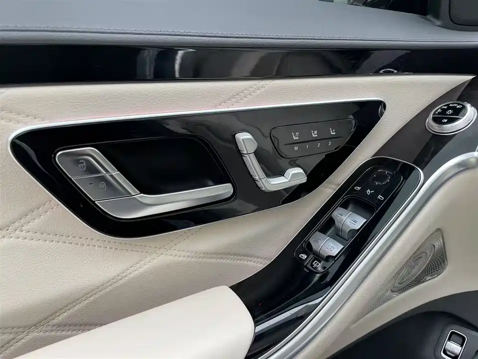 Mercedes-Benz Maybach S-class