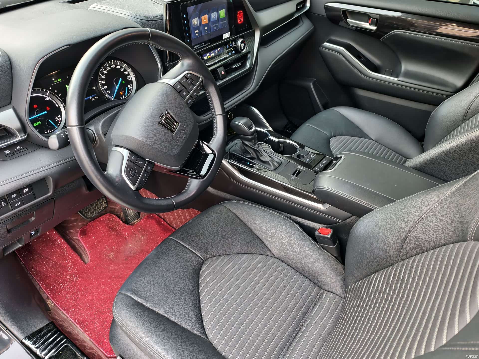 Toyota Crown, 2022 7