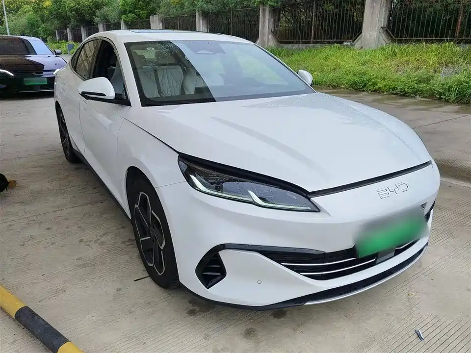 BYD Seal 06