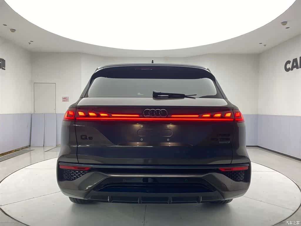Audi Q6, 2022 6