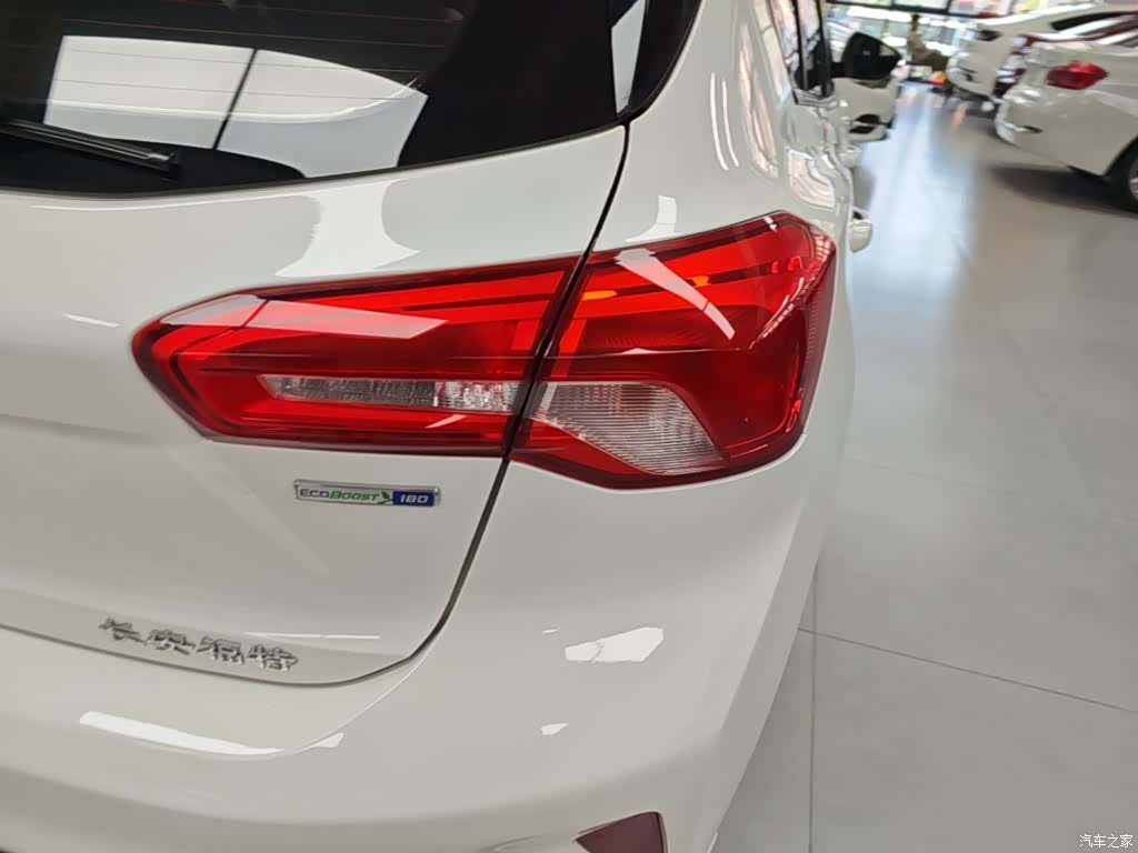 Ford Focus, 2020 8