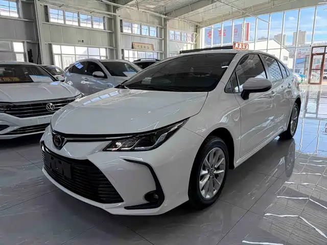 Toyota Corolla 2023 — купить из Китая под заказ