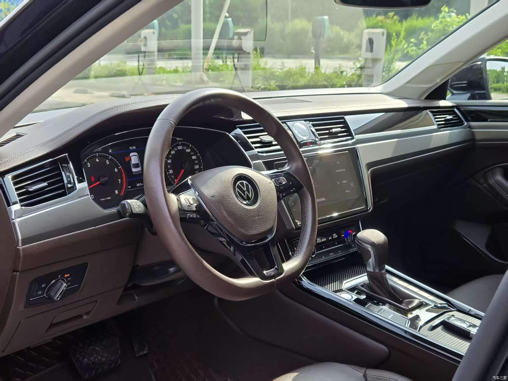 Volkswagen Phideon, 2022 7