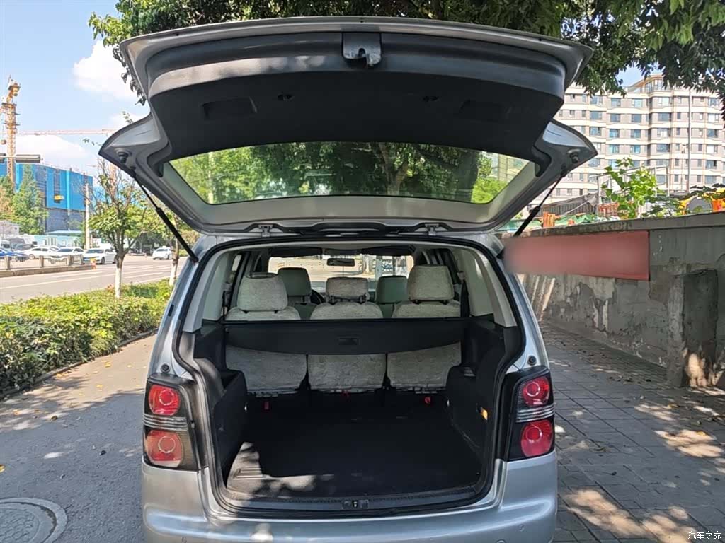 Volkswagen 5, 2014 19