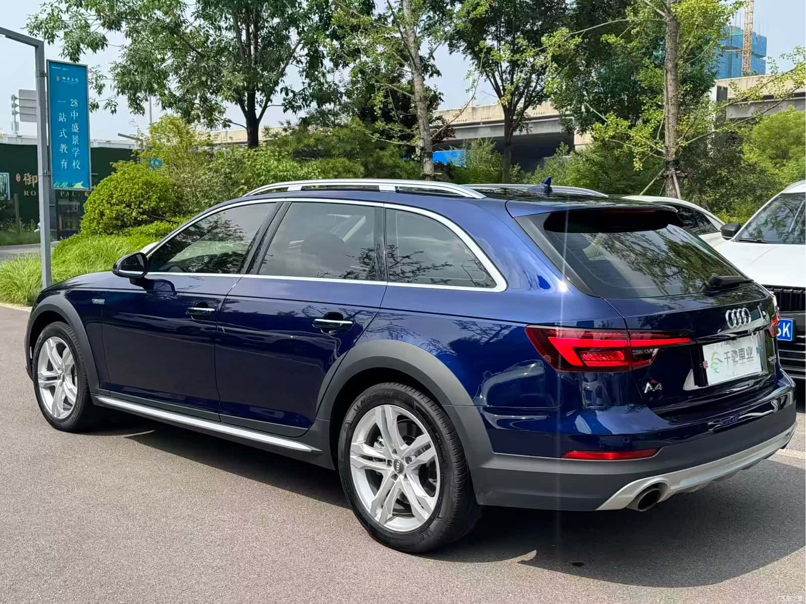 Audi A4, 2019 17