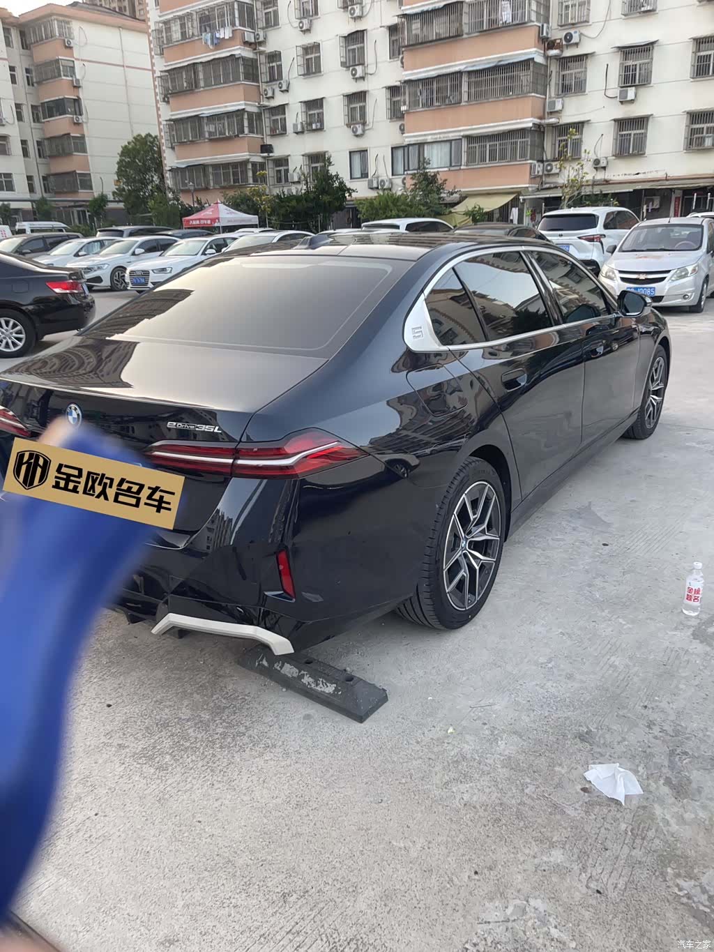 BMW i5, 2025 3