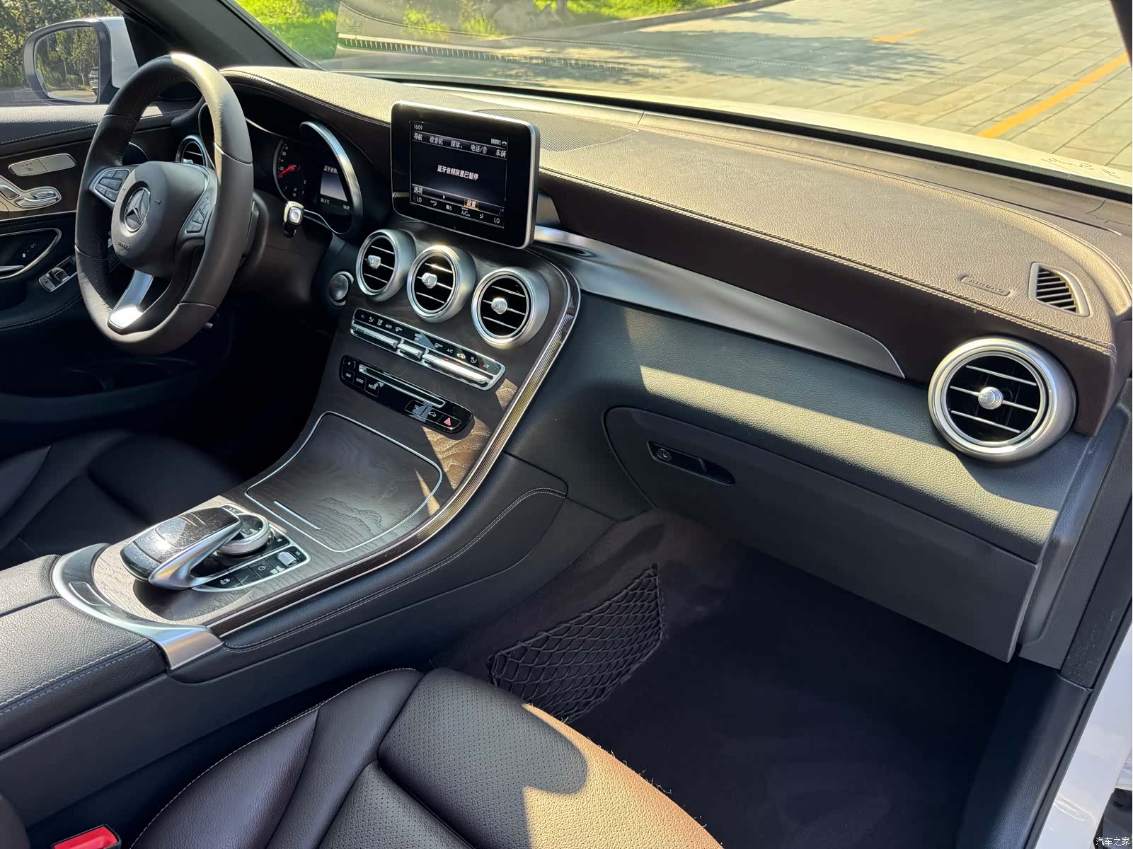 Mercedes-Benz GLC, 2016 20