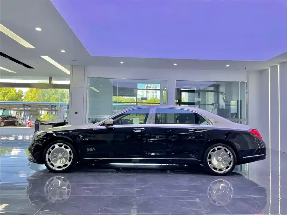 Mercedes-Benz Maybach S-class
