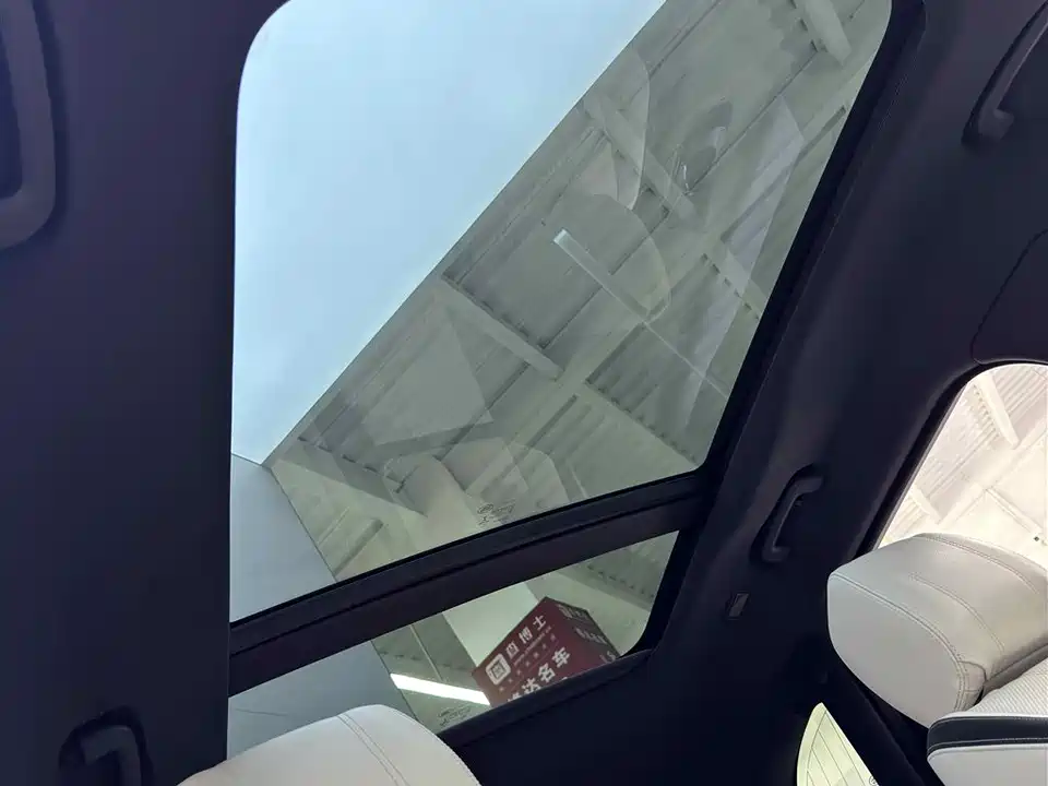 Land Rover Range Rover Star Pulse