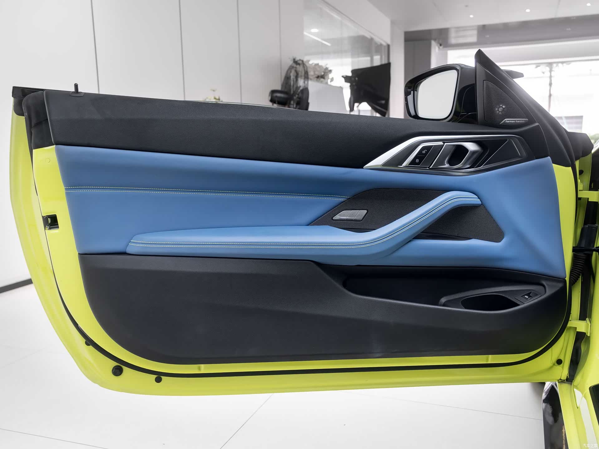 BMW M4, 2021 7