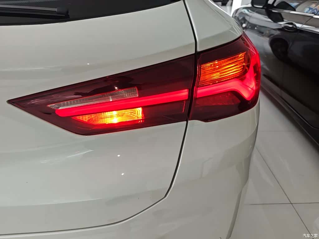 BMW X2, 2024 8