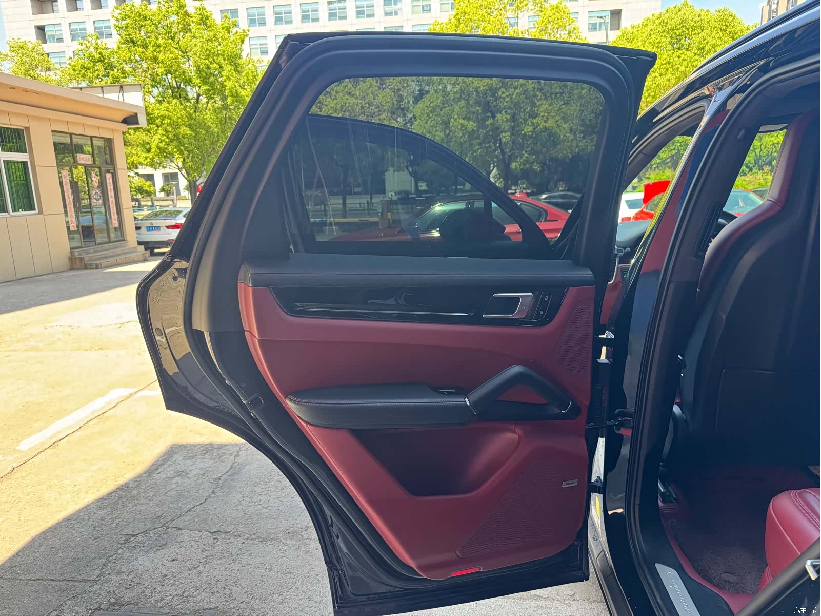 Porsche Cayenne, 2022 11