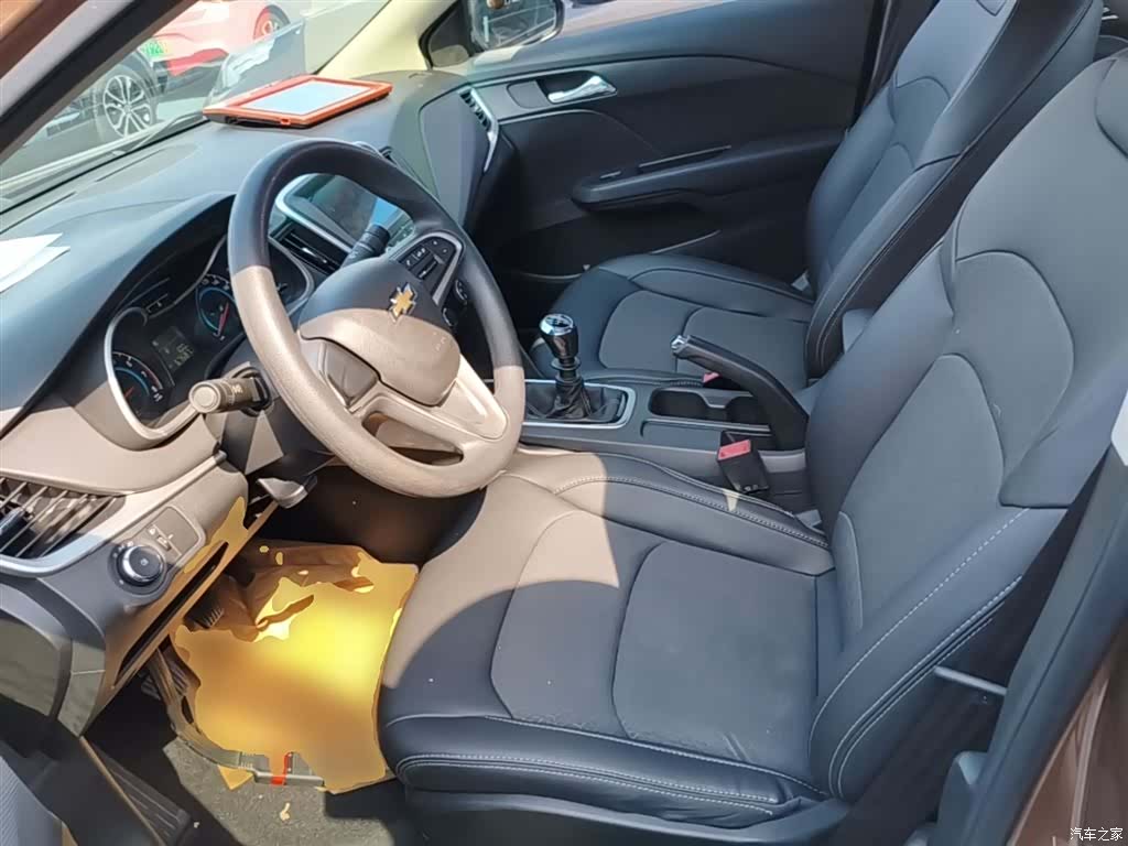 Chevrolet 320, 2018 15