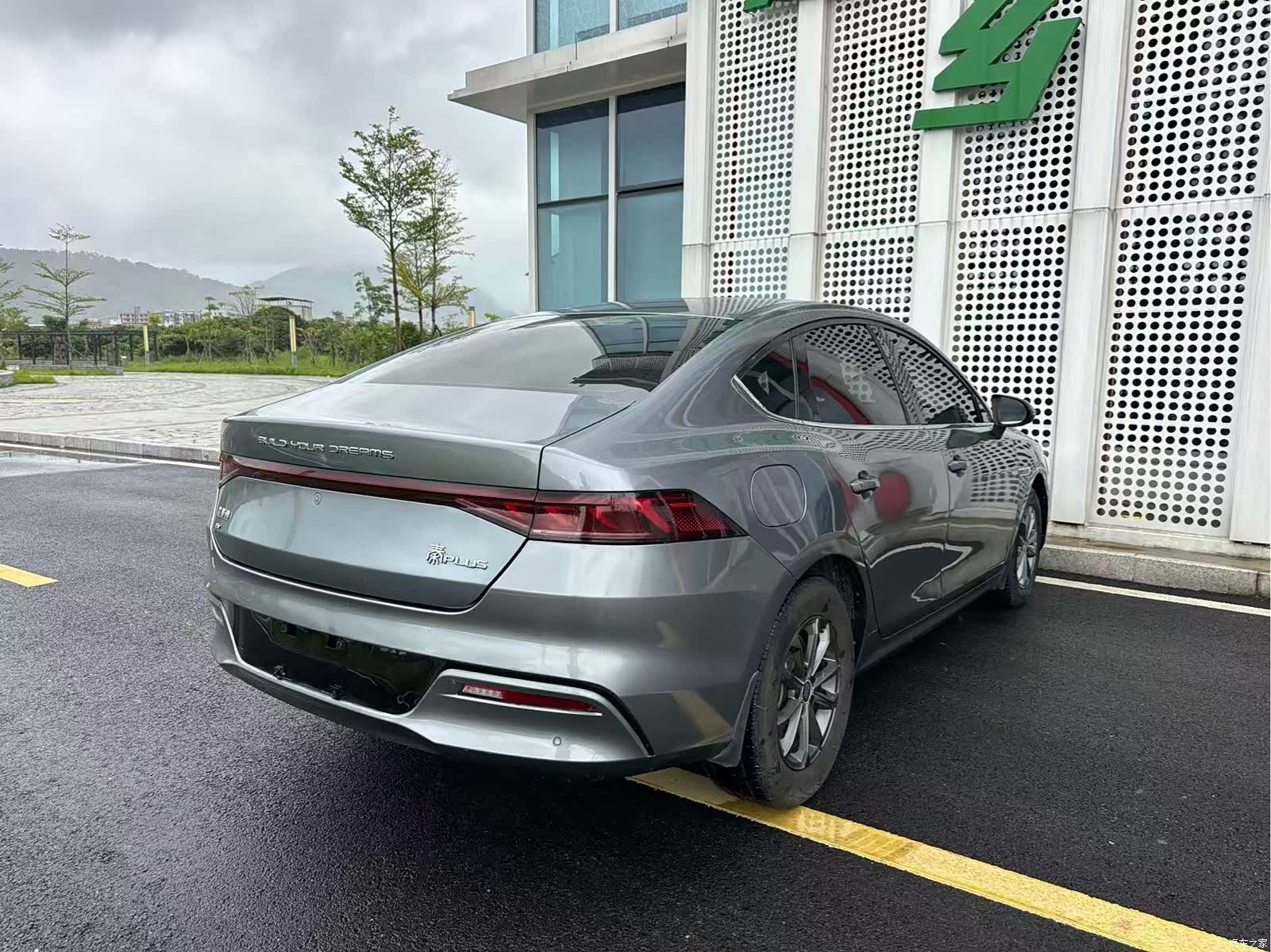 BYD Qin, 2022 28
