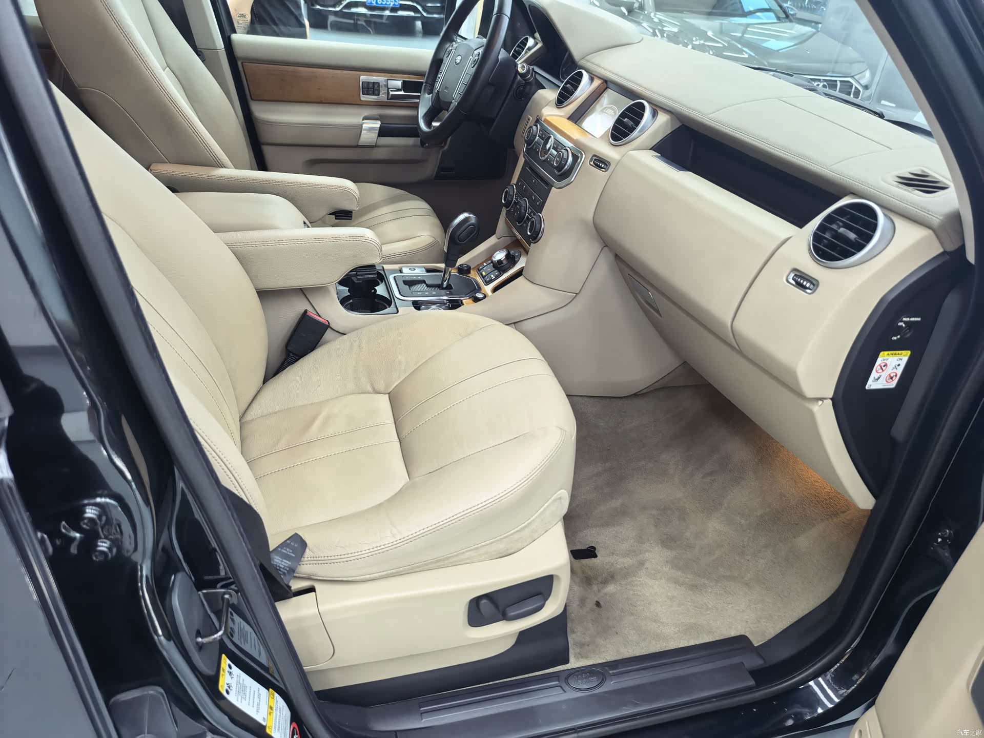Land Rover Discovery, 2012 12