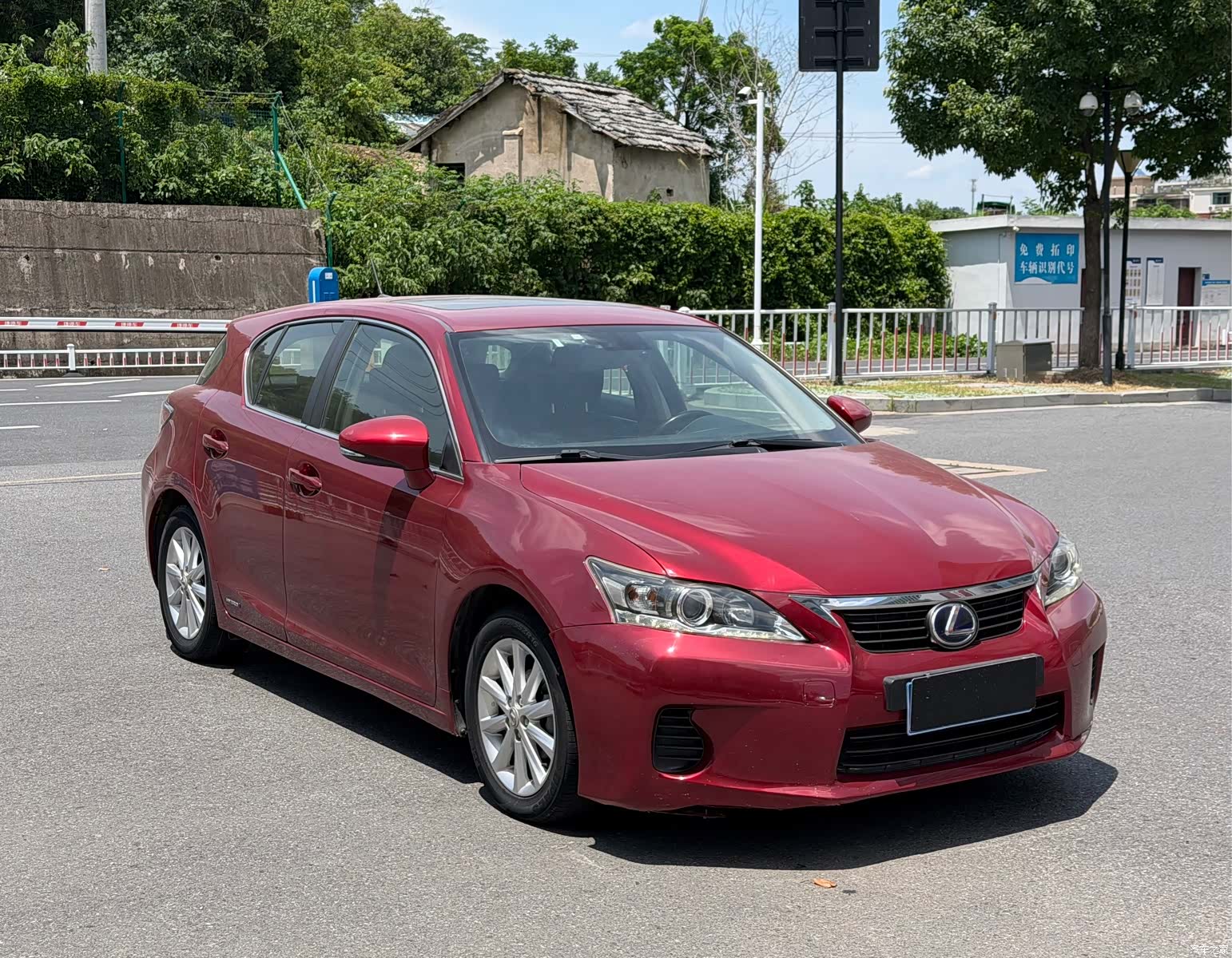 Lexus CT, 2013 3