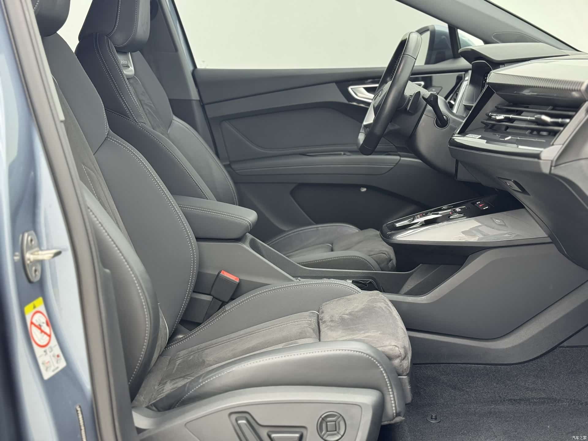 Audi Q4 e-tron, 2023 17