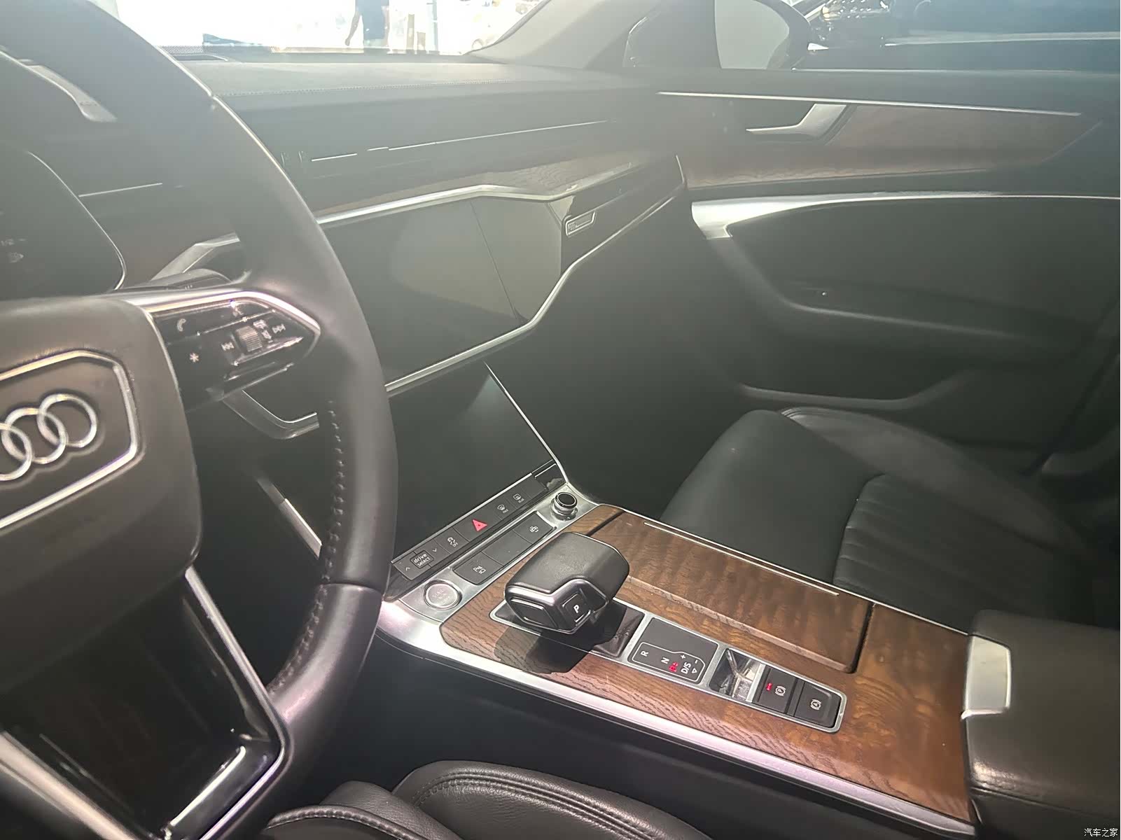 Audi A6L, 2019 7