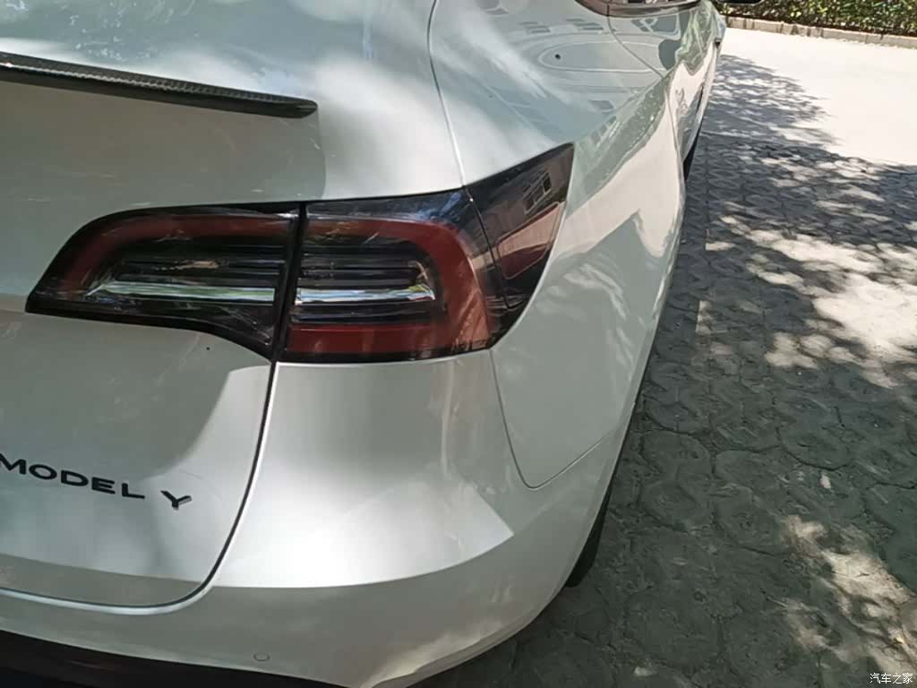 Tesla Model Y, 2022 8