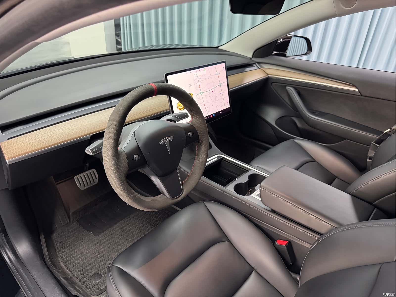 Tesla Model 3, 2021 4