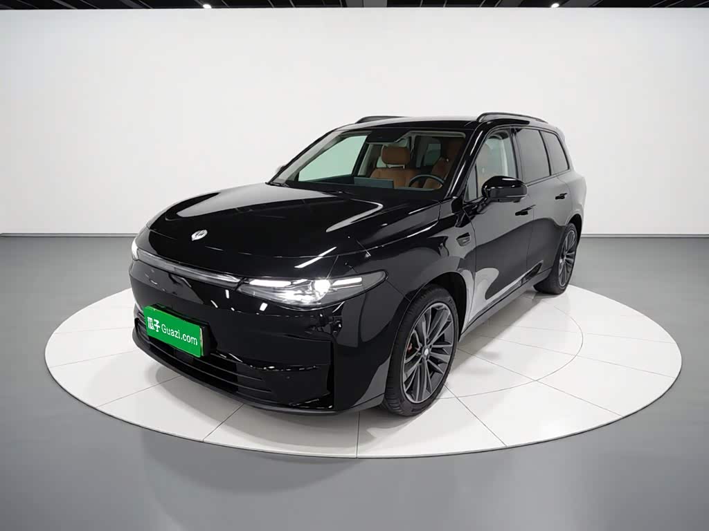 Leapmotor C16