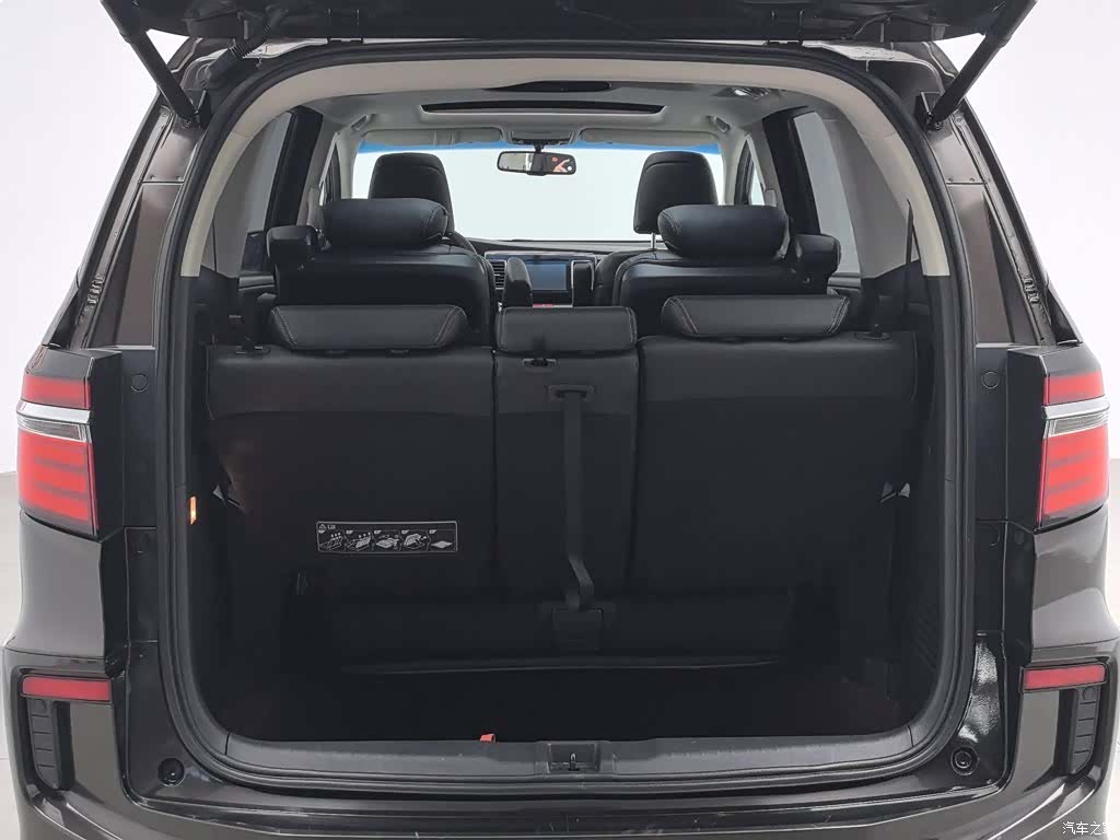 Honda Elysion, 2018 16