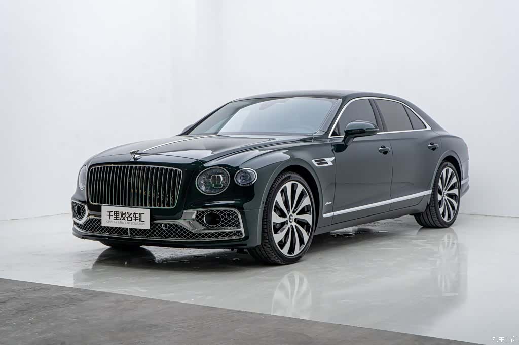 Bentley Flying Spur, 2023 1