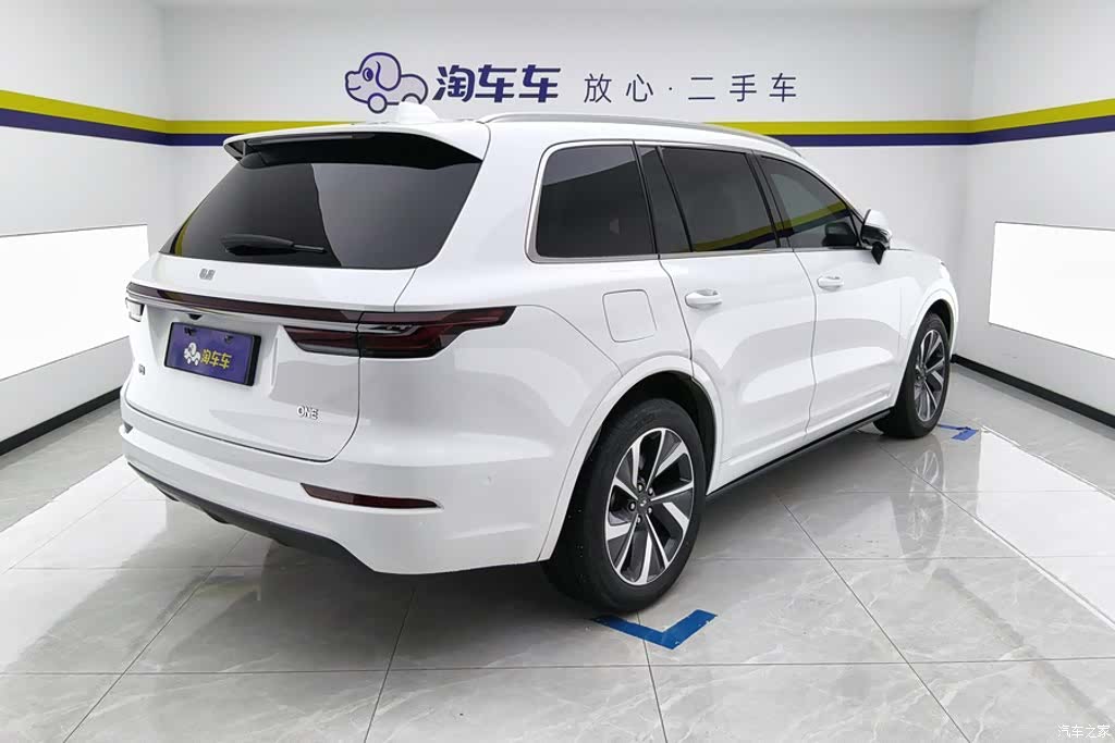 Li Auto ONE, 2022 3