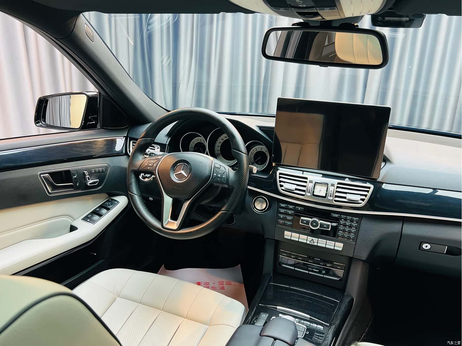 Mercedes-Benz E-Class, 2014 12
