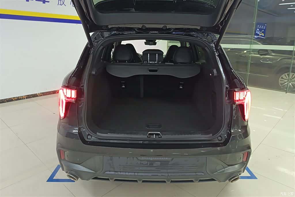 Lynk & Co 01, 2021 4
