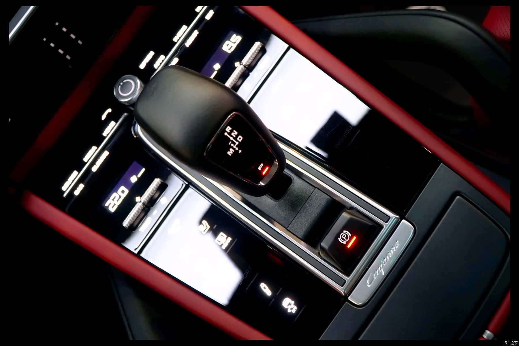 Porsche Cayenne, 2022 18