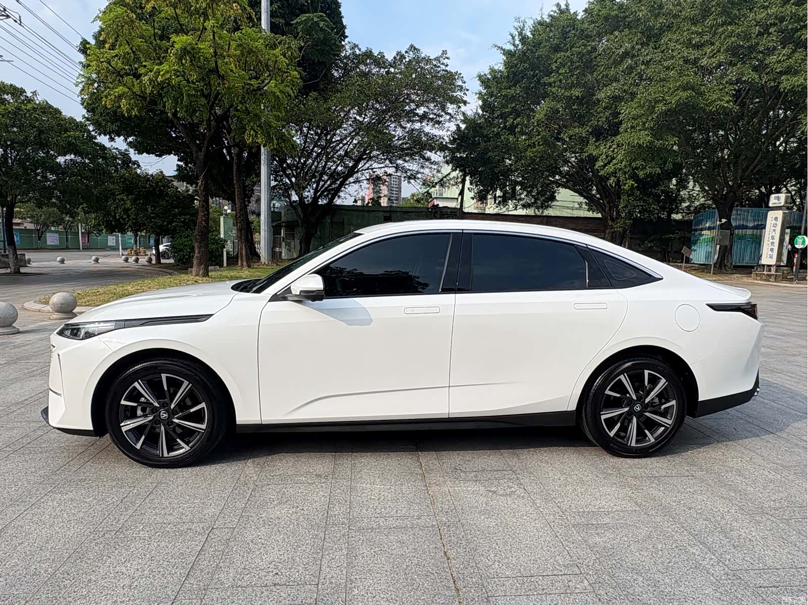 Changan Eado, 2025 23