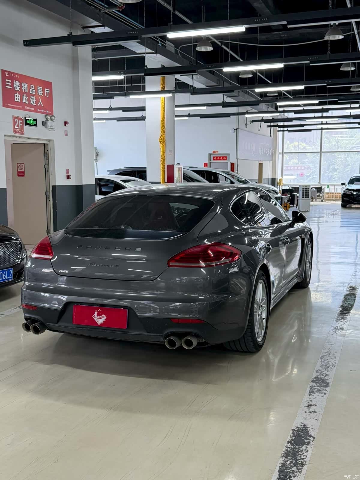 Porsche Panamera, 2013 9