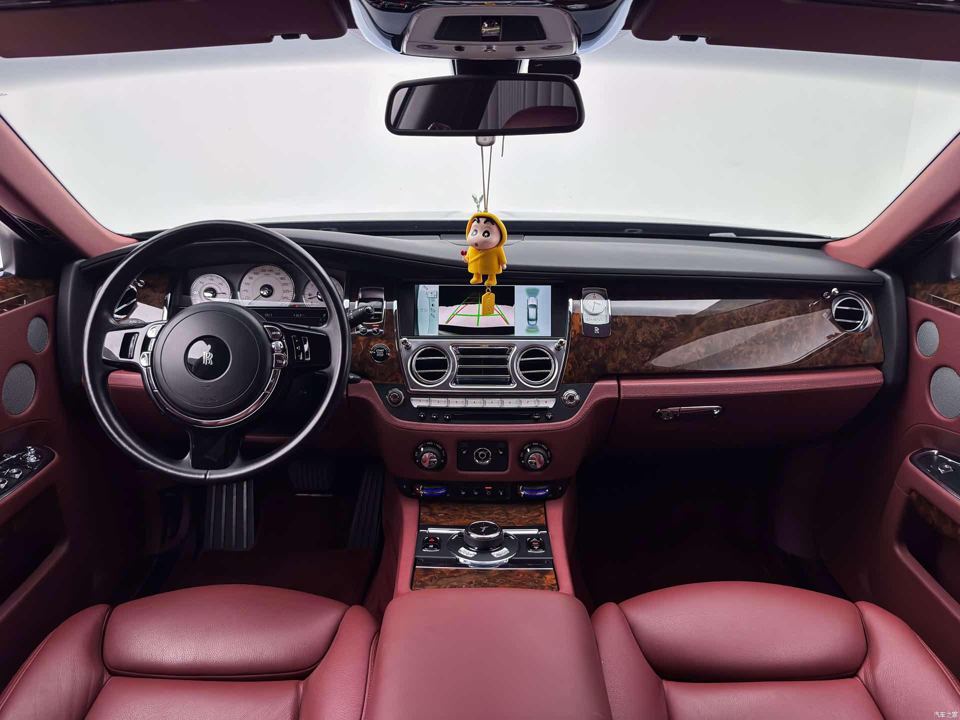 Rolls-Royce Ghost, 2015 21