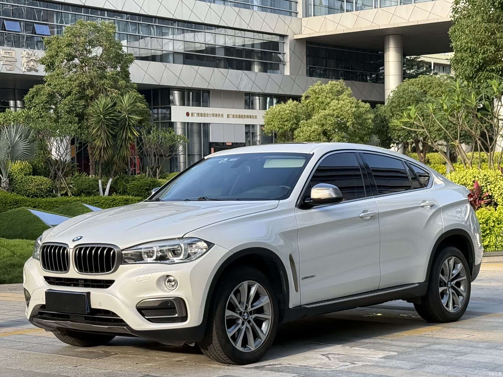 BMW X6, 2016 1
