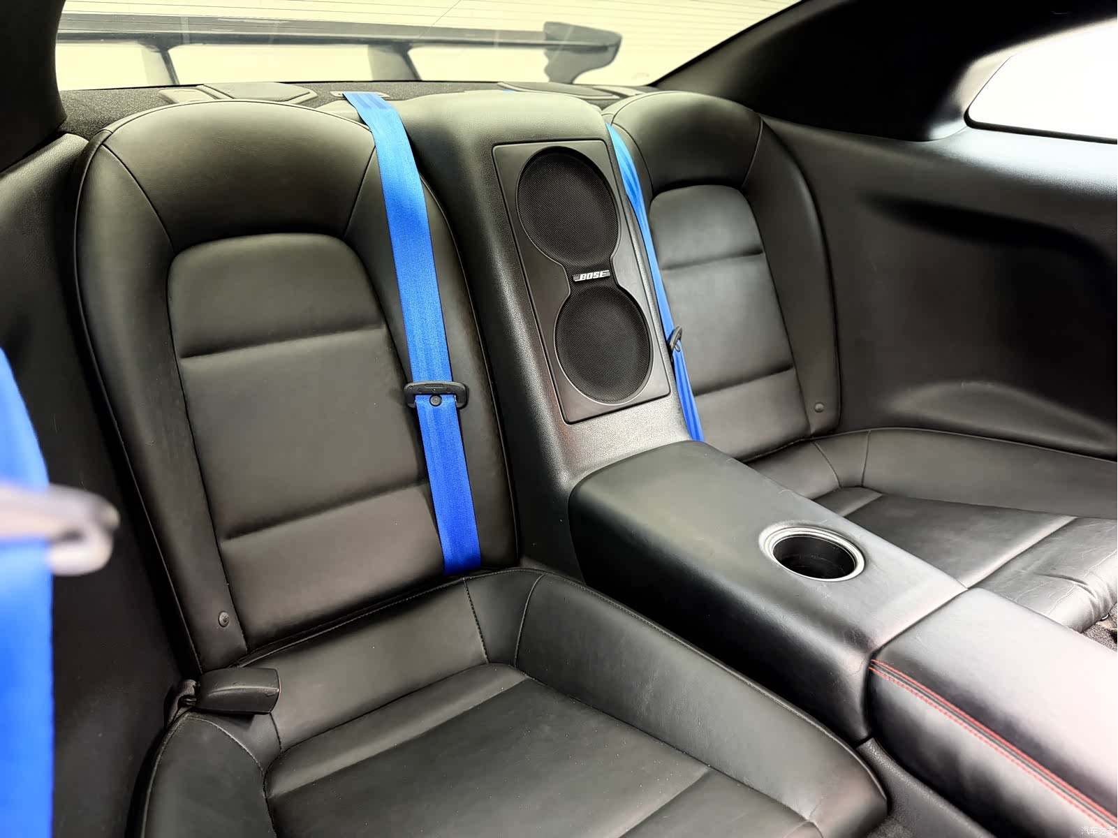 Nissan GT-R, 2010 21