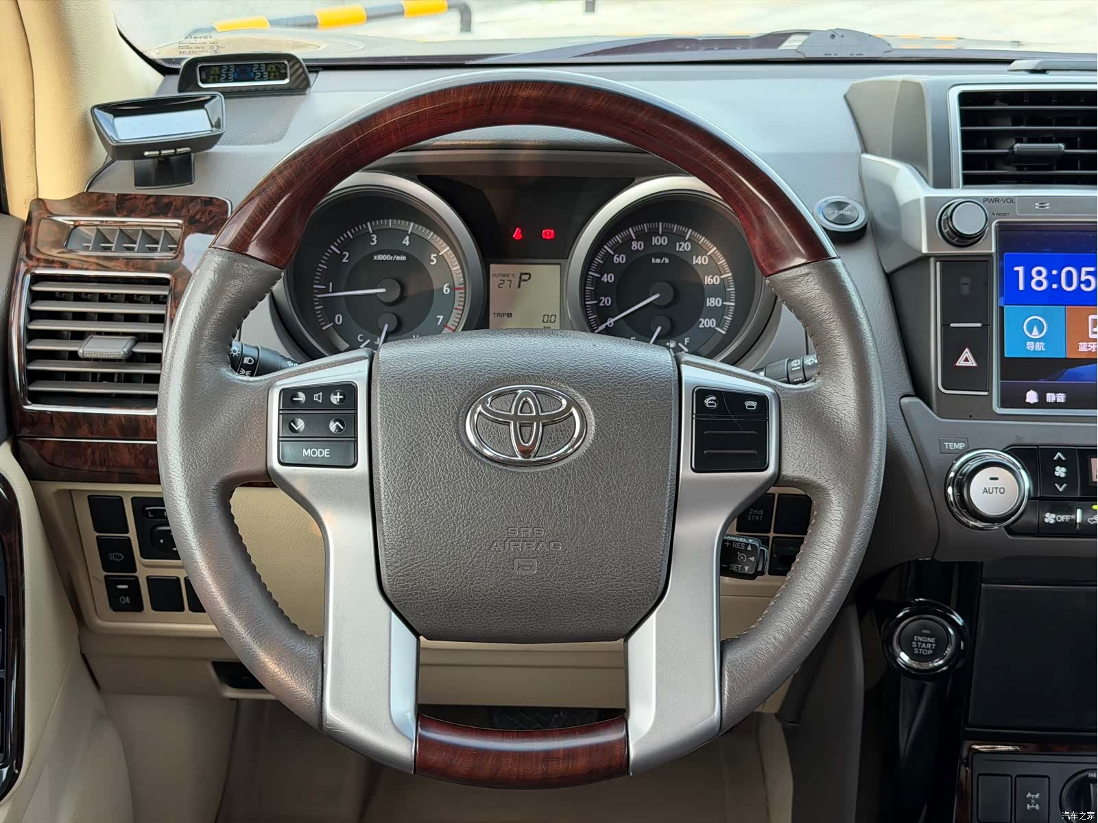 Toyota Prado, 2015 9