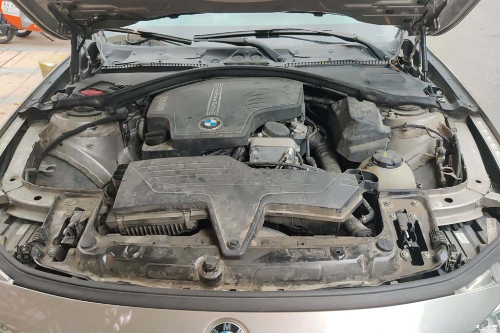 BMW 3 Series, 2015 10