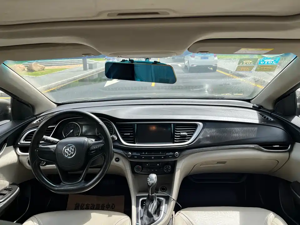Buick Yinglang