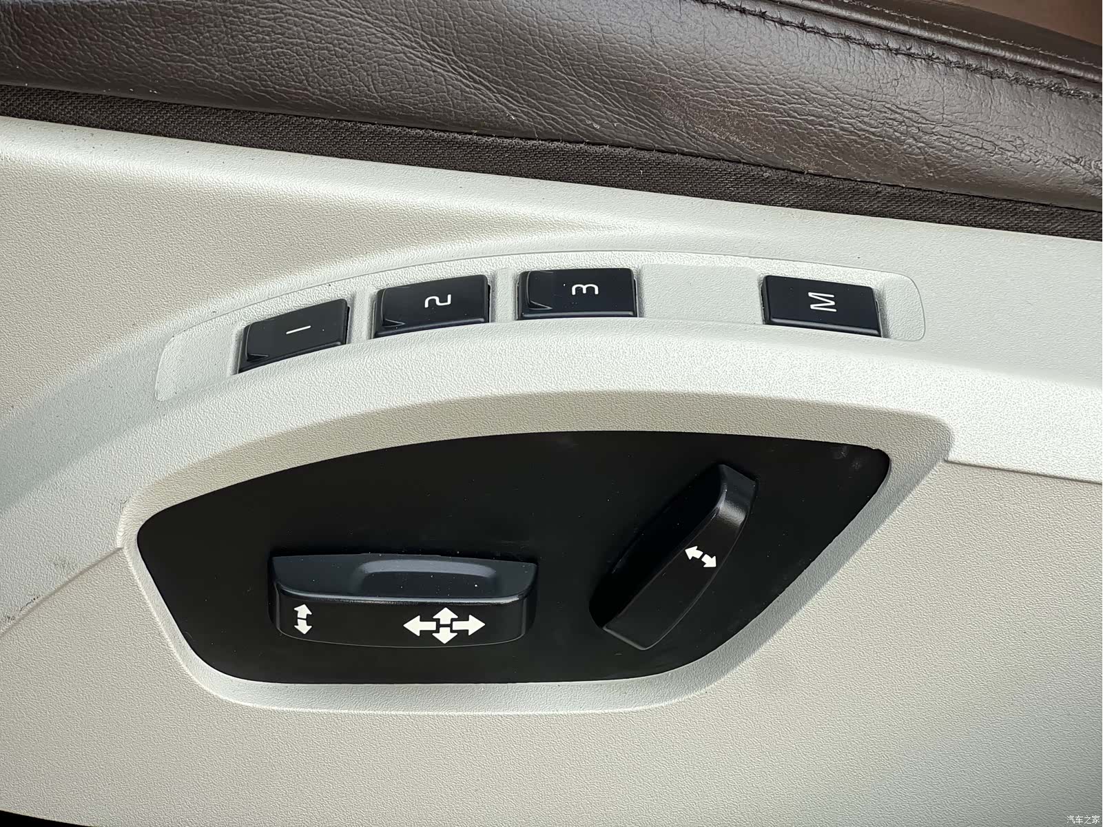 Volvo V40, 2016 15