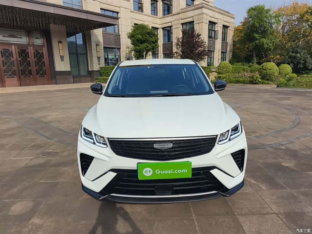 Geely Coolray, 2025 3