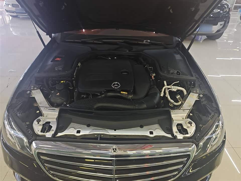 Mercedes-Benz E-class Mercedes-Benz E-class