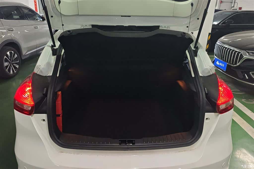 Ford Focus, 2017 4