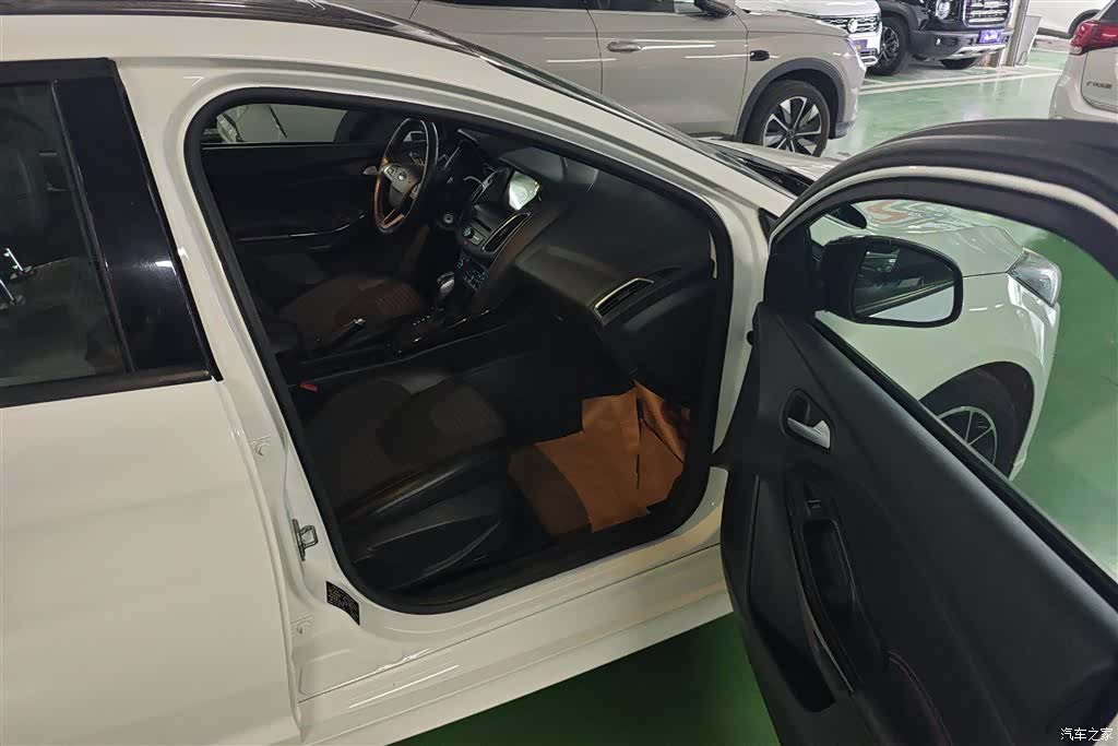 Ford Focus, 2017 8