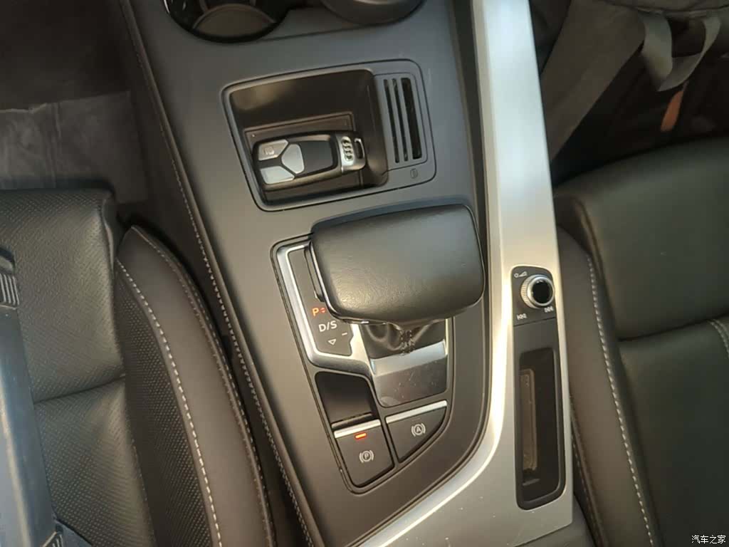 Audi A4L, 2022 14