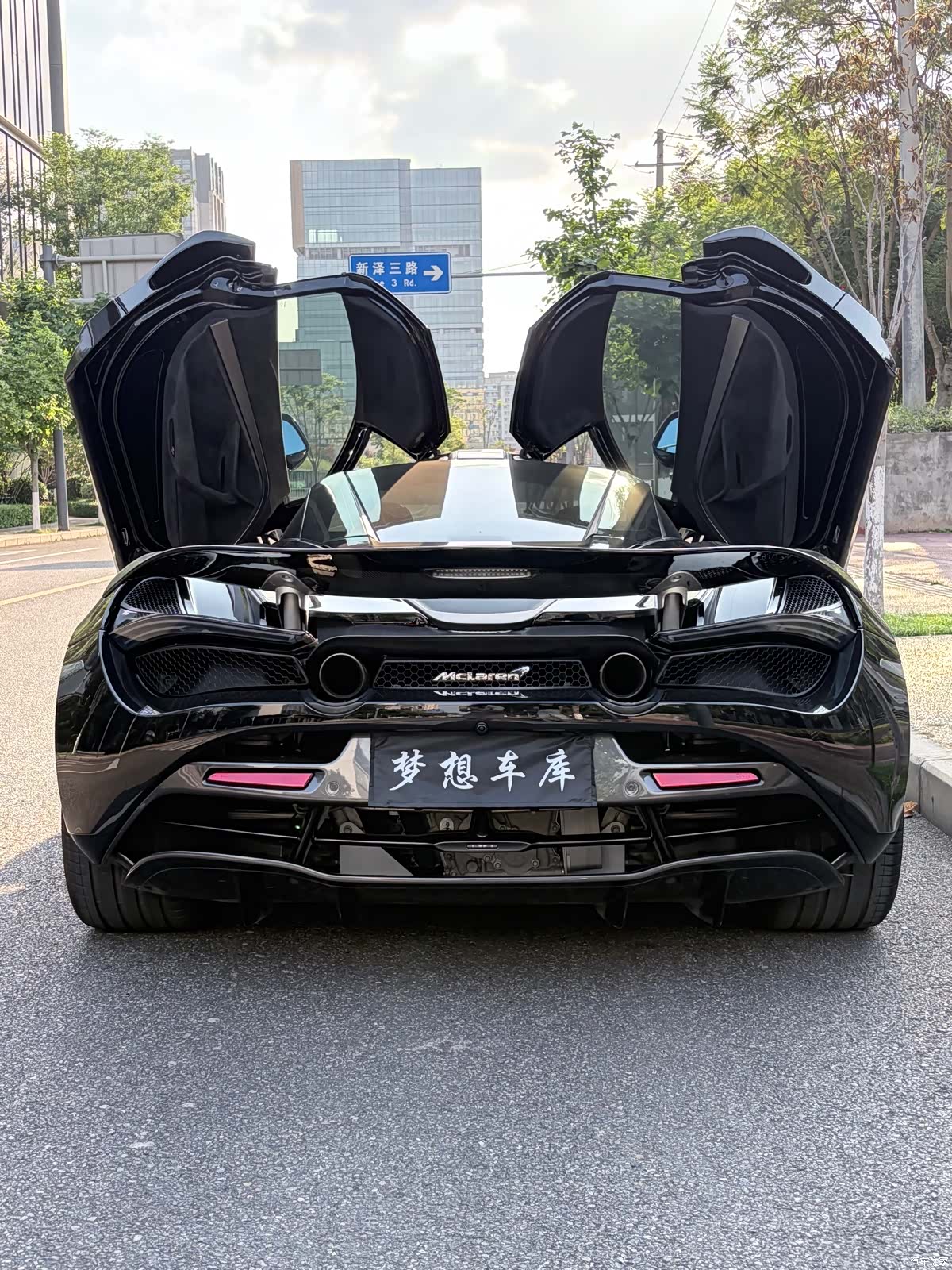 McLaren 720S, 2019 8