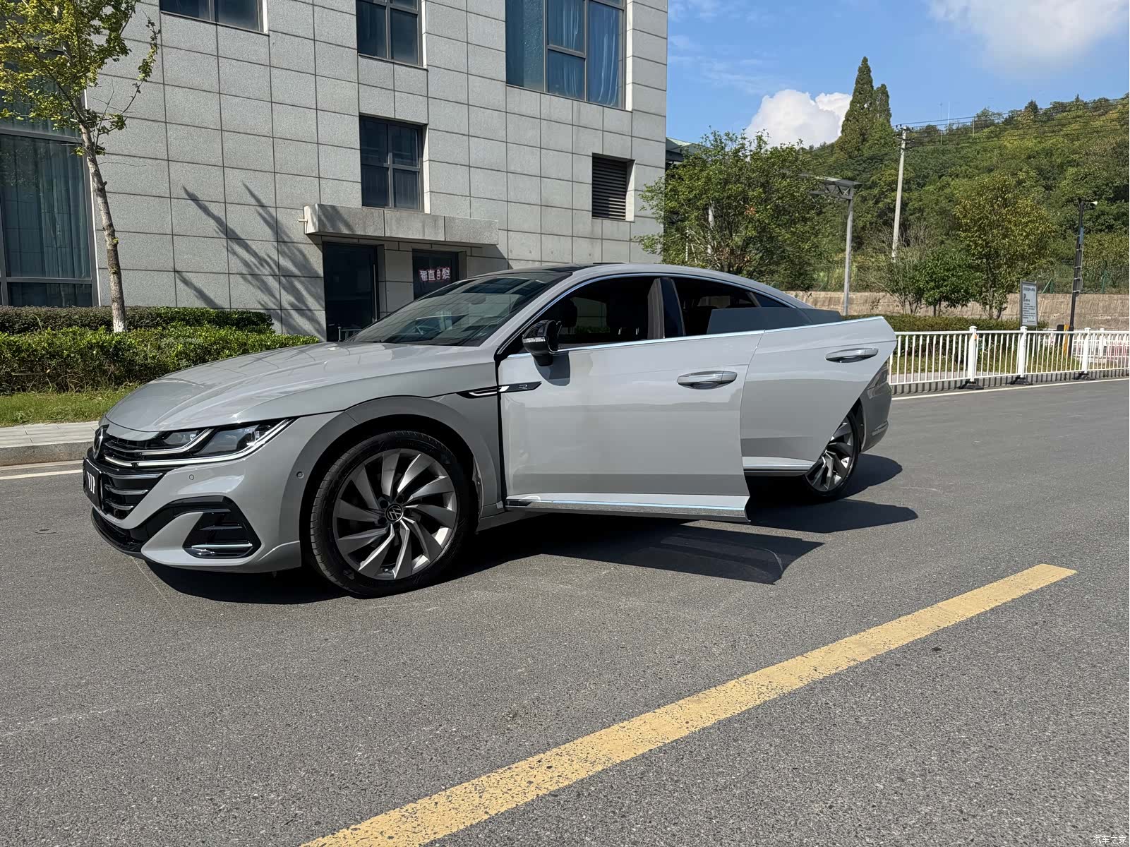 Volkswagen CC, 2022 17