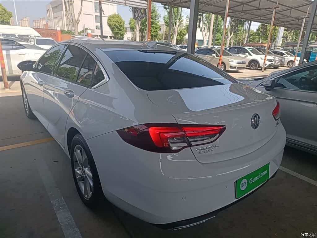 Buick Regal, 2021 23