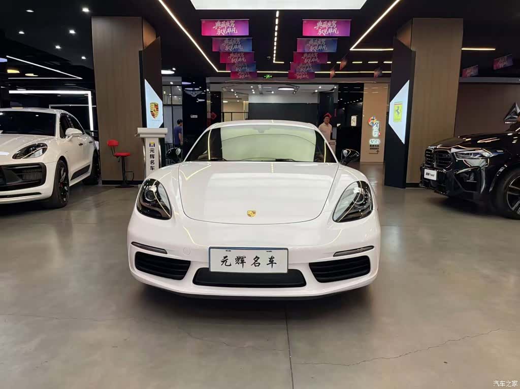 Porsche Cayman, 2019 2